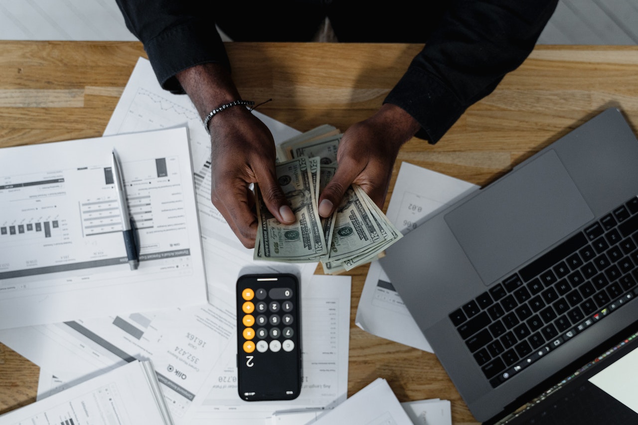 Can Potential Employers Request Previous Salary Slips?